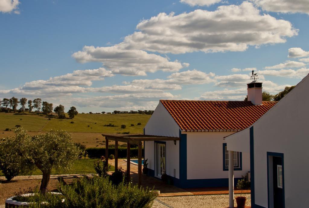 O Monte Do Alhinho - Turismo Rural Monte Costa 外观 照片